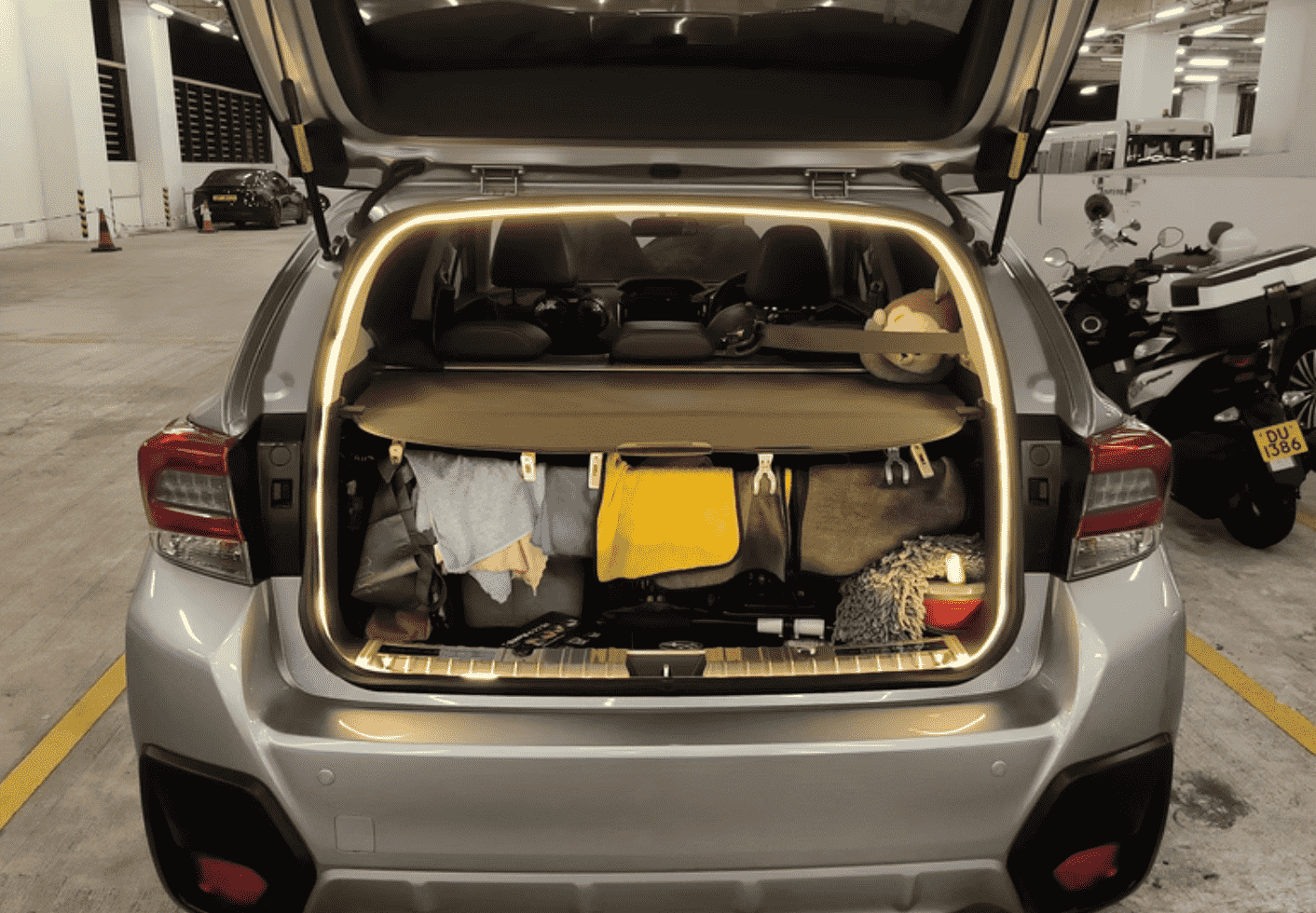 Xevaban.com ở 214 Giải Phóng là đơn vị chuyên cung cấp phụ kiện oto, đồ chơi oto, đồ chơi subaru forester, phụ kiện subaru forester, xevaban, 214 giải phóng, đèn cốp sau forester, đèn led cốp sau forester, đèn led cốp forester.